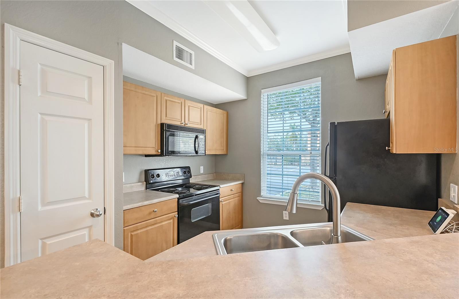 5681 BIDWELL PKWY #101