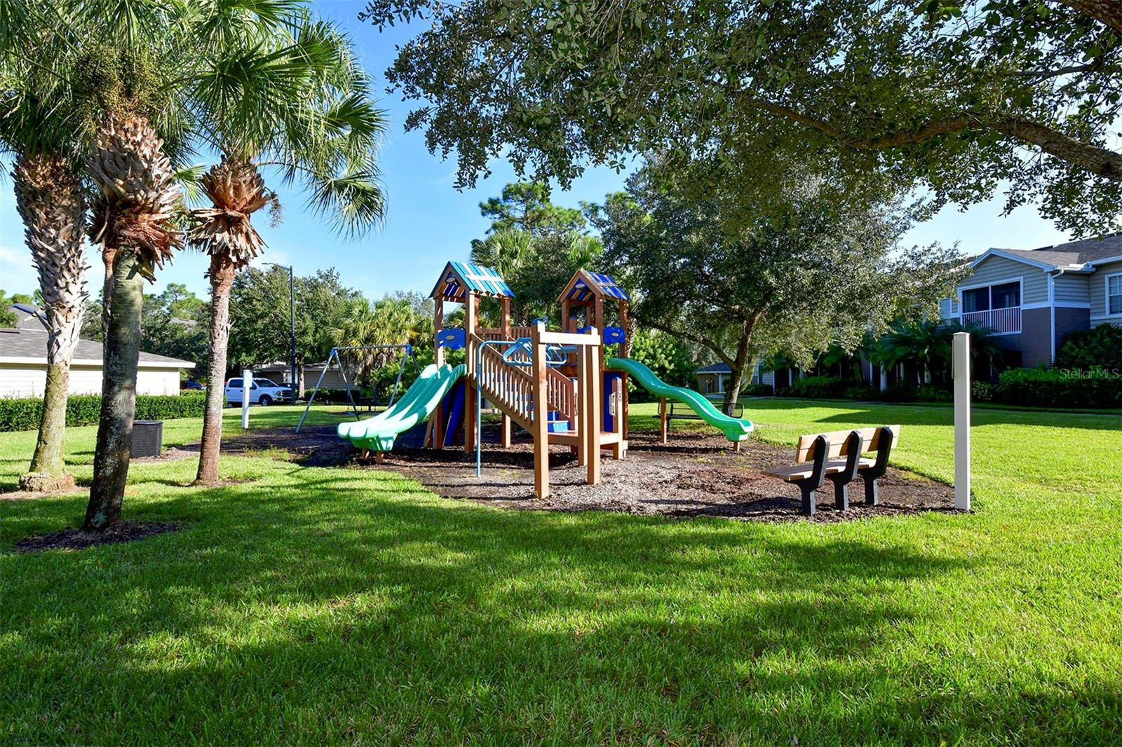 8923 MANOR LOOP #106