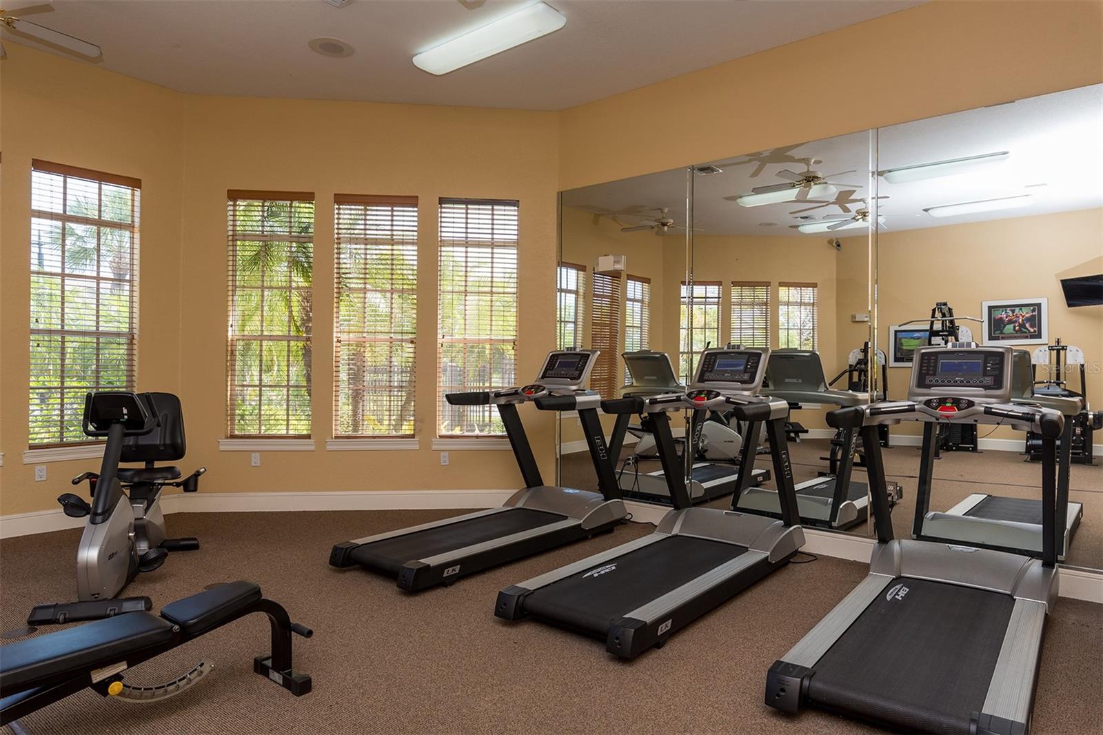 8923 MANOR LOOP #106