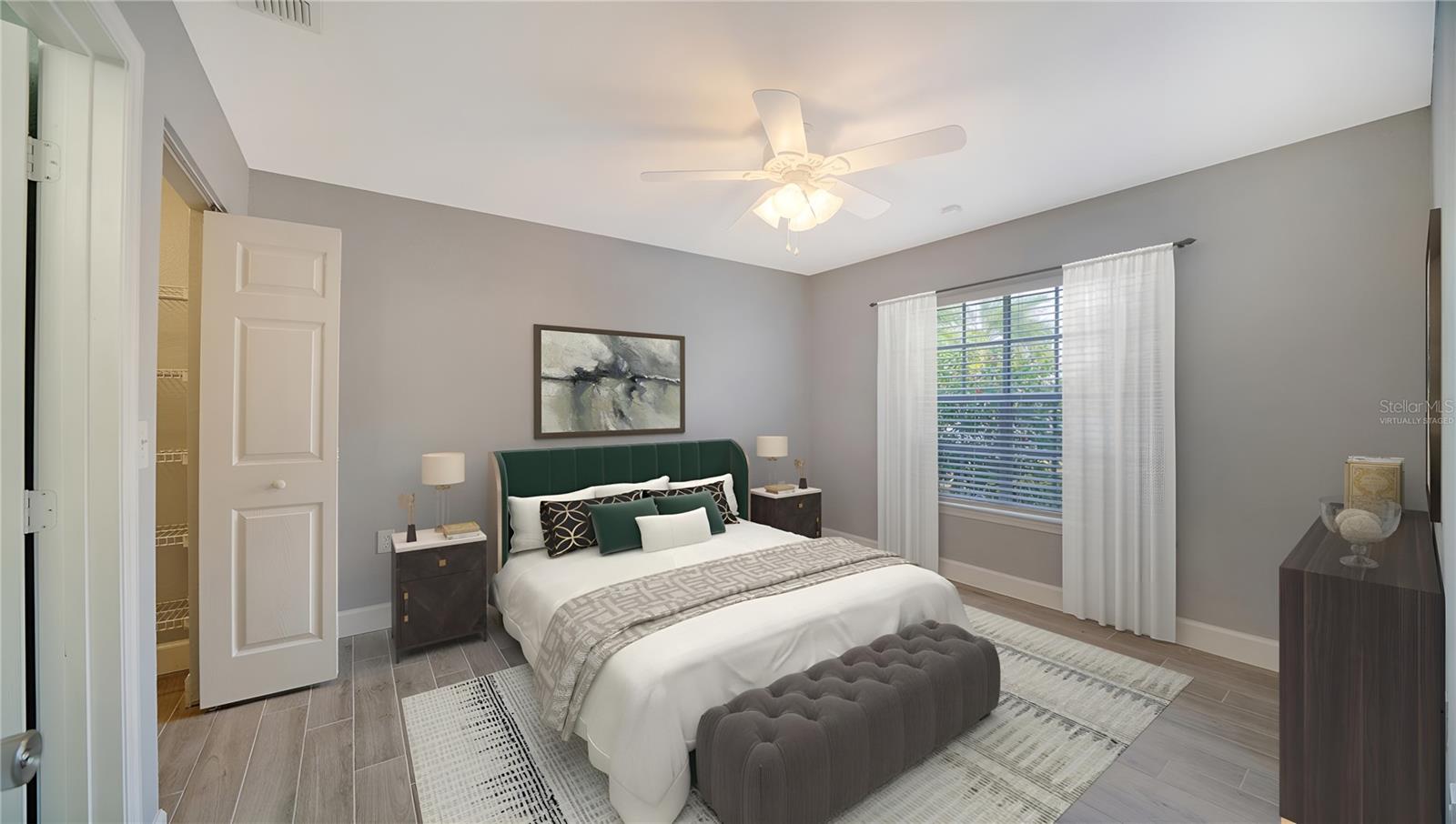 8923 MANOR LOOP #106