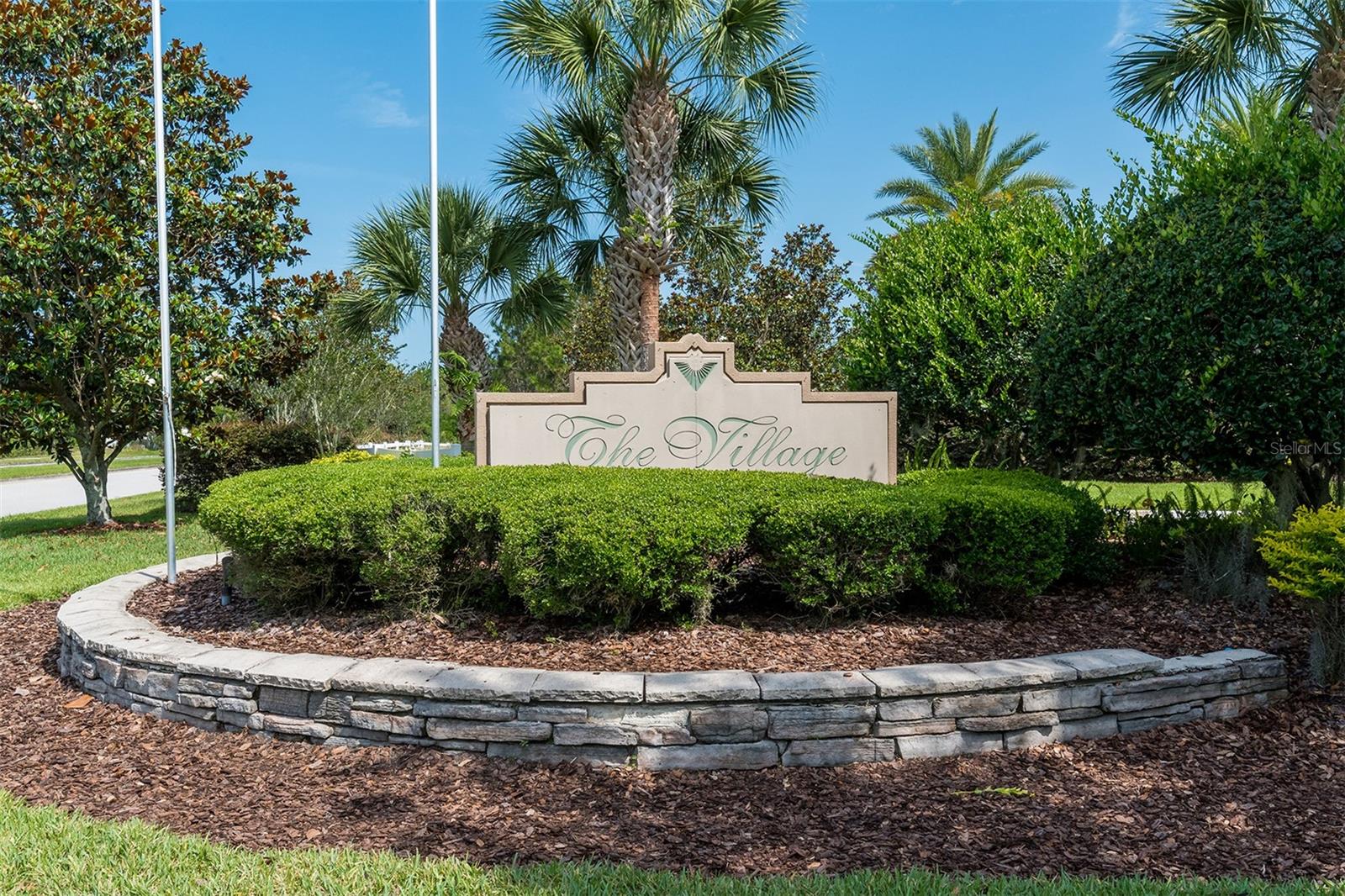 8923 MANOR LOOP #106