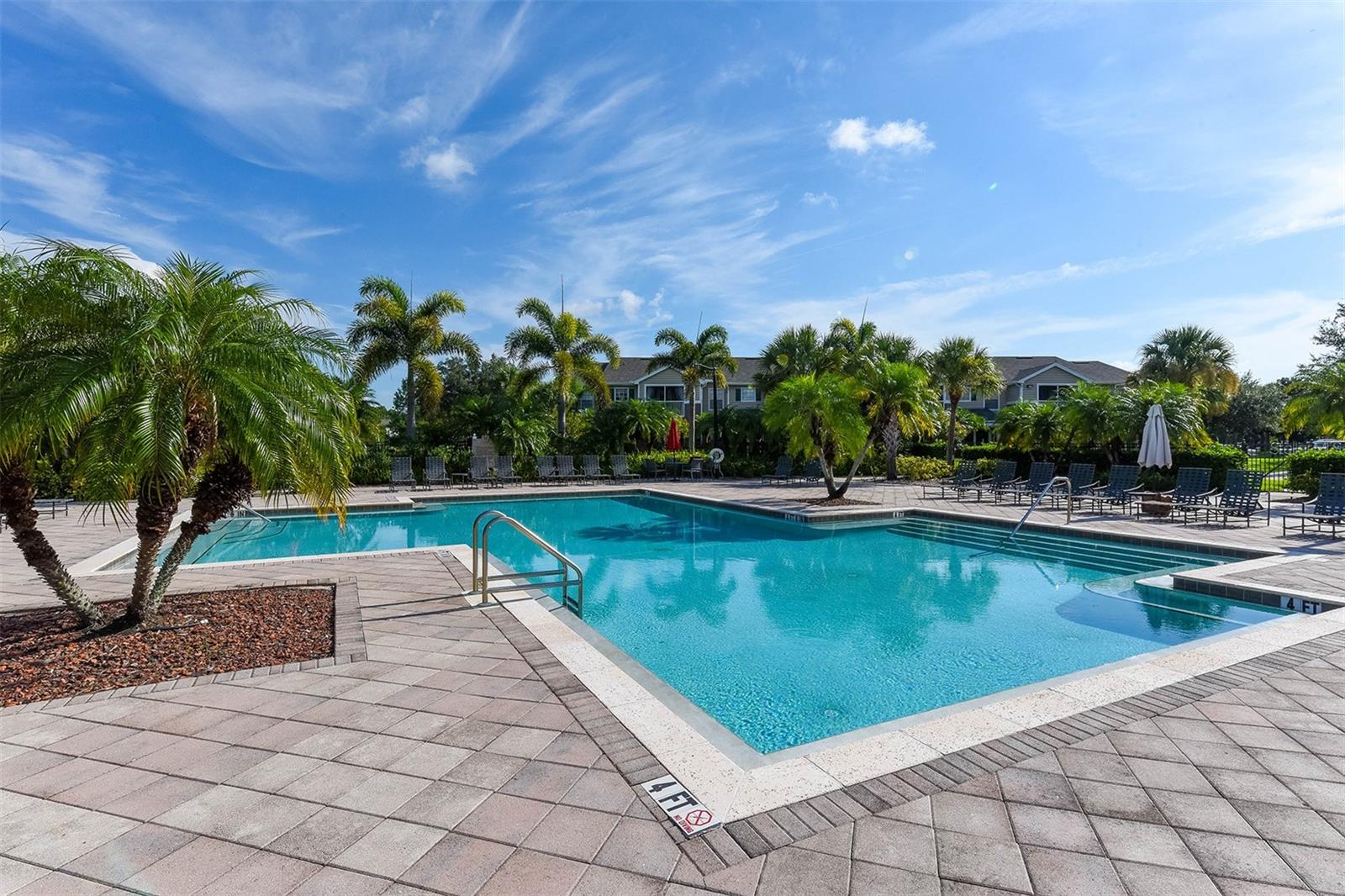 8923 MANOR LOOP #106