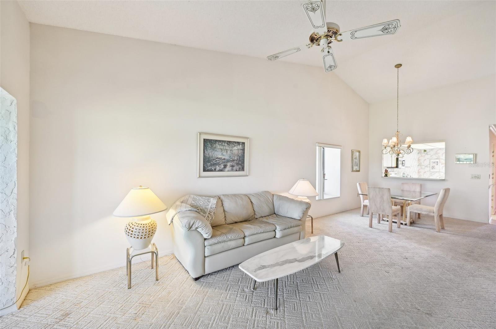 6211 TIMBER LAKE DR #B12