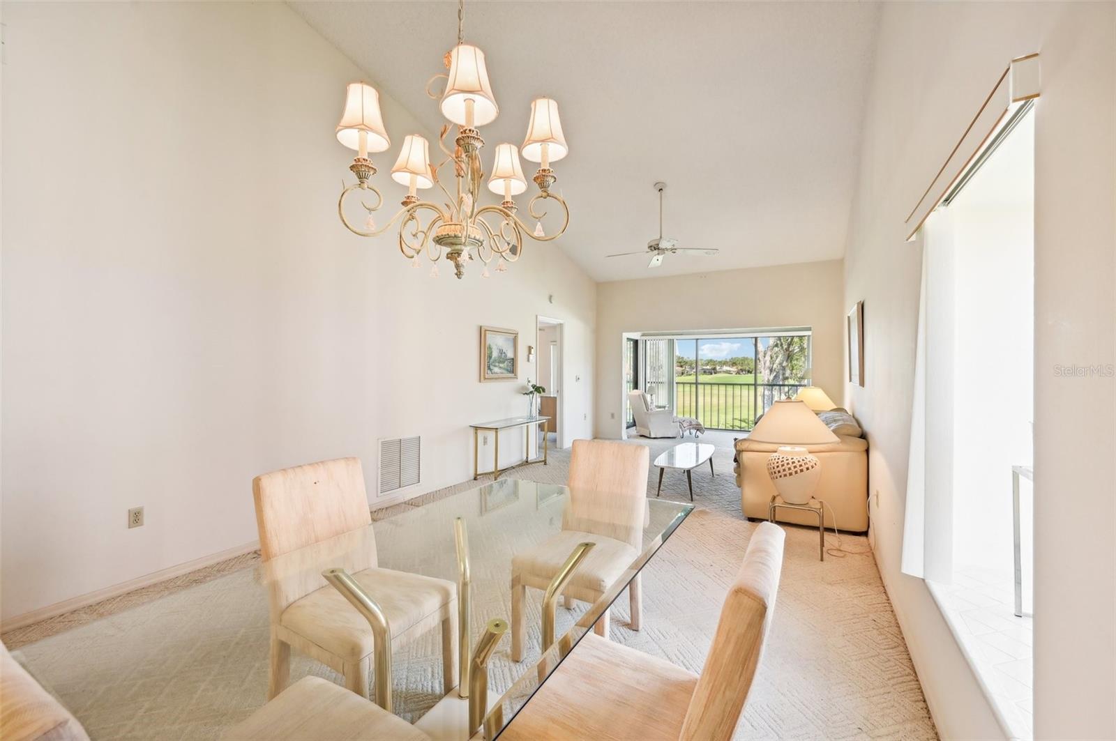 6211 TIMBER LAKE DR #B12