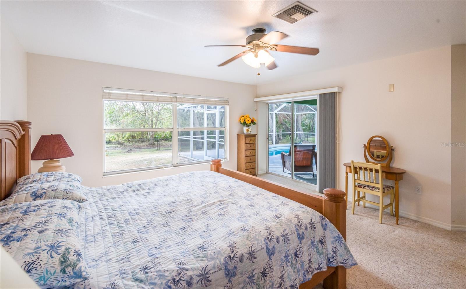 1496 PALM VIEW RD