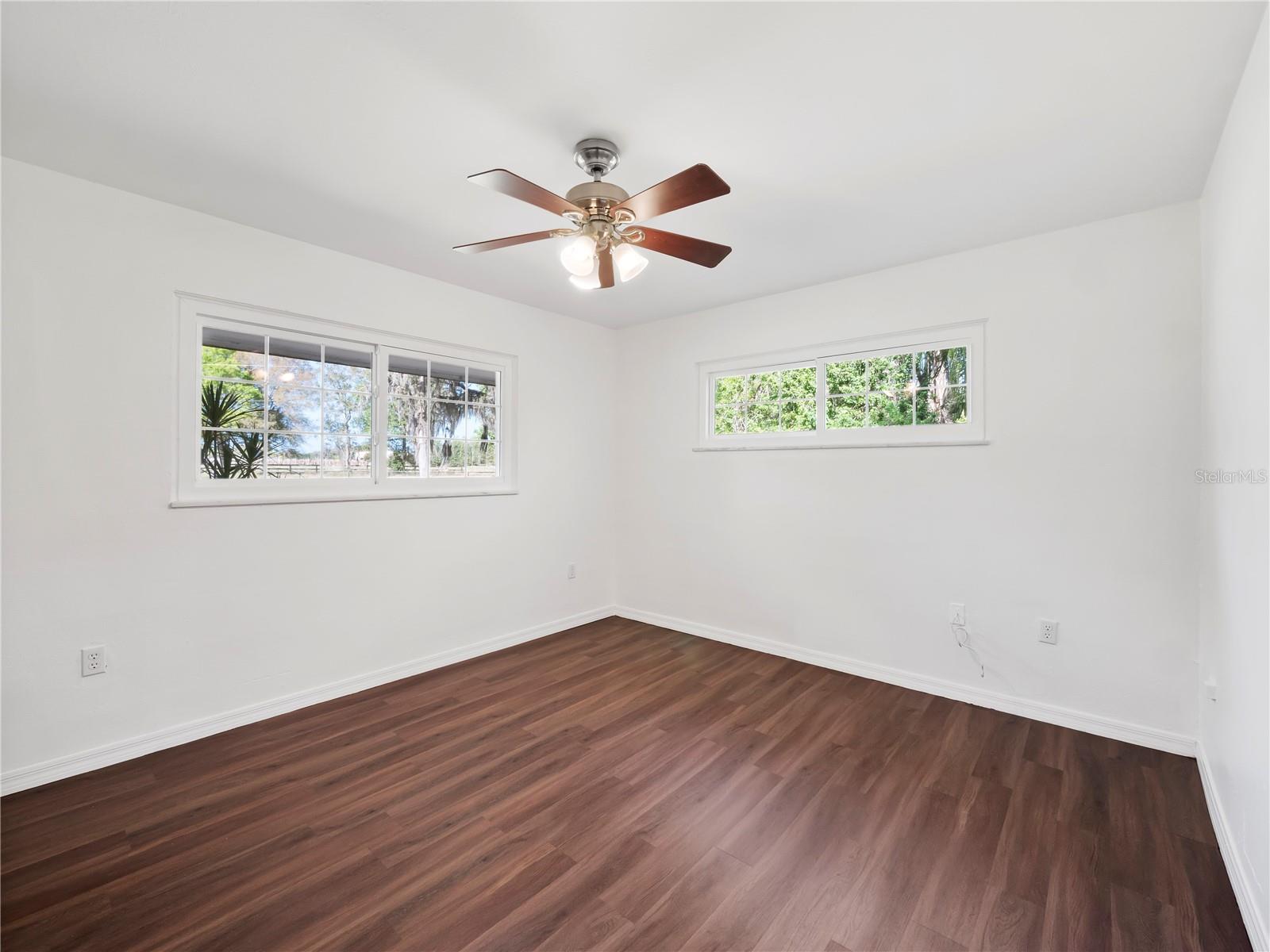 3825 SARASOTA GOLF CLUB BLVD