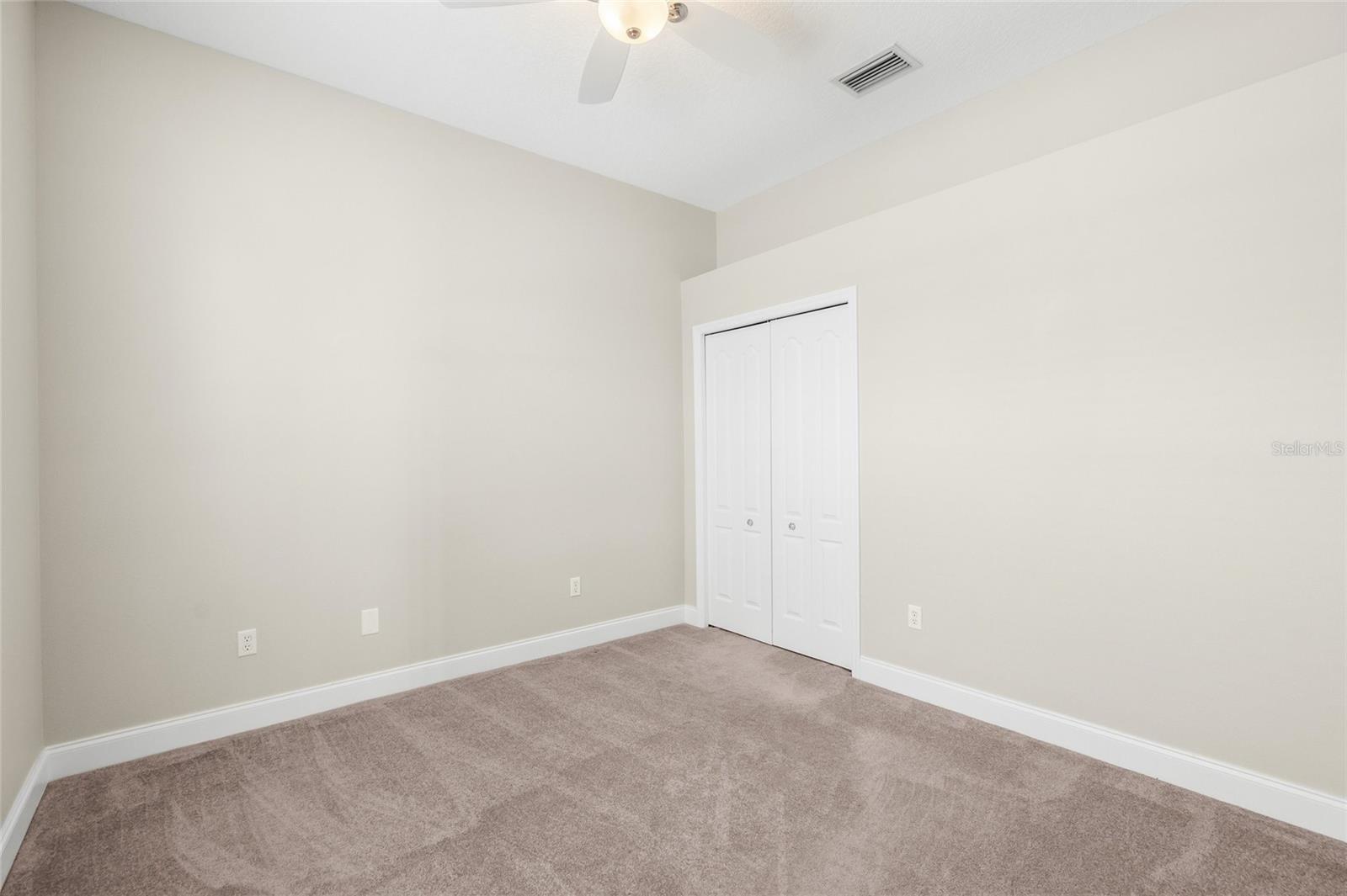 4931 FLAGSTONE DR