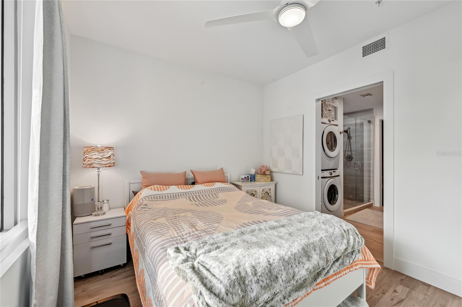 1703 N TAMIAMI TRL #209