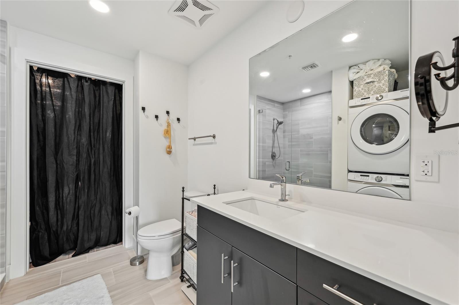 1703 N TAMIAMI TRL #209