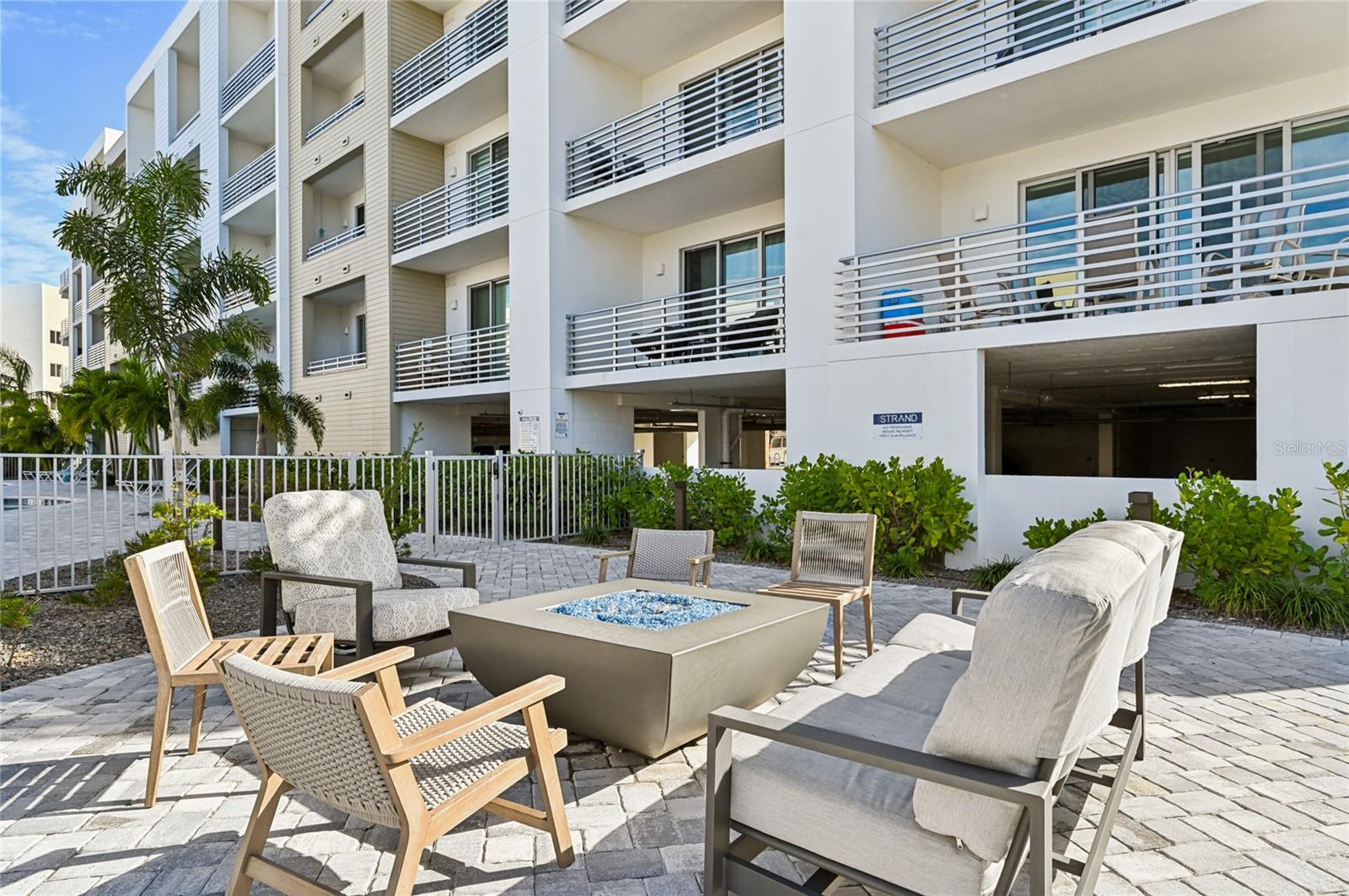 1703 N TAMIAMI TRL #209