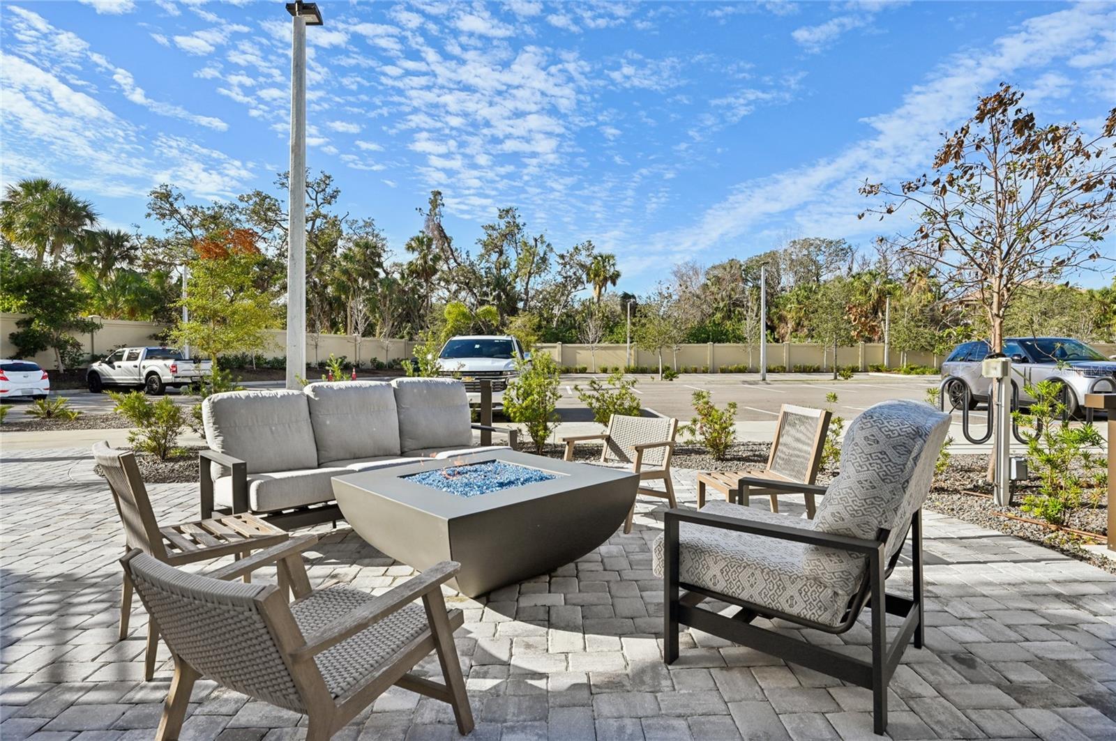 1703 N TAMIAMI TRL #209