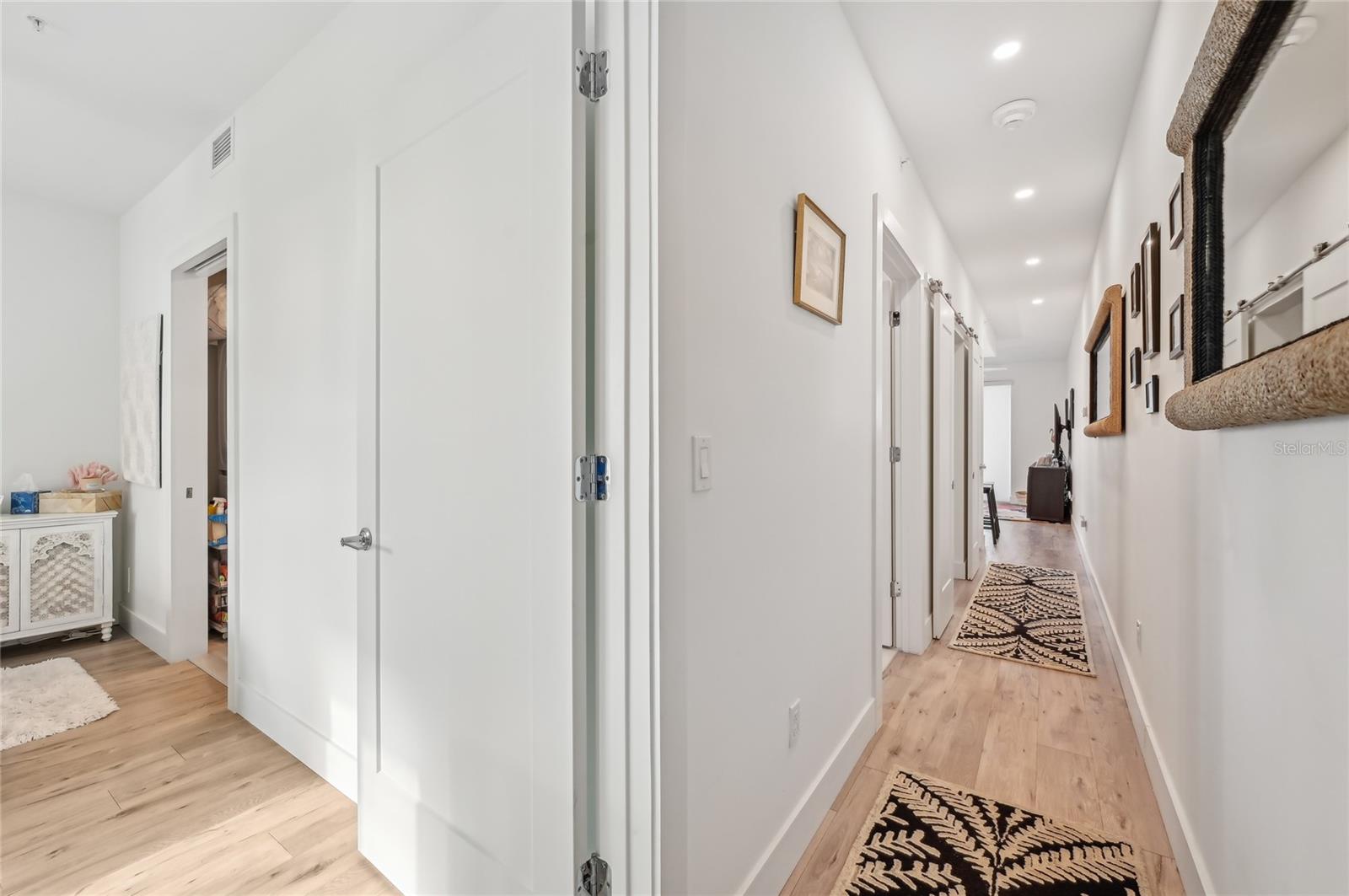 1703 N TAMIAMI TRL #209