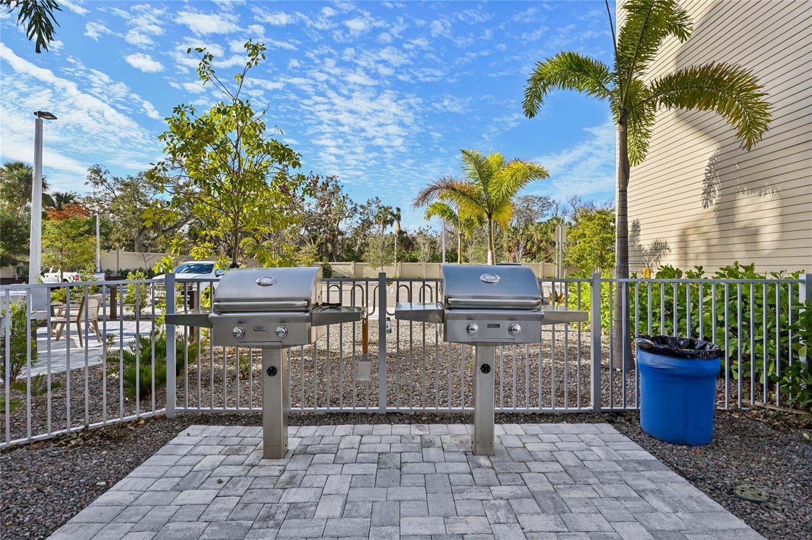 1703 N TAMIAMI TRL #209