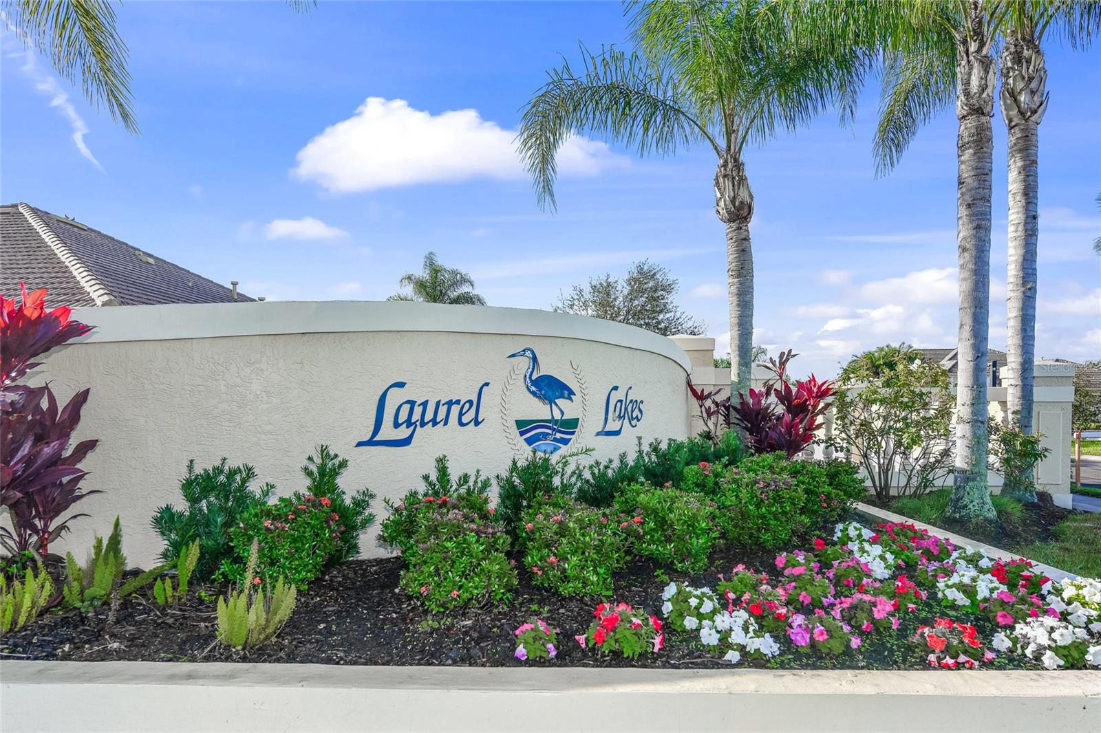 2893 SEASONS BLVD