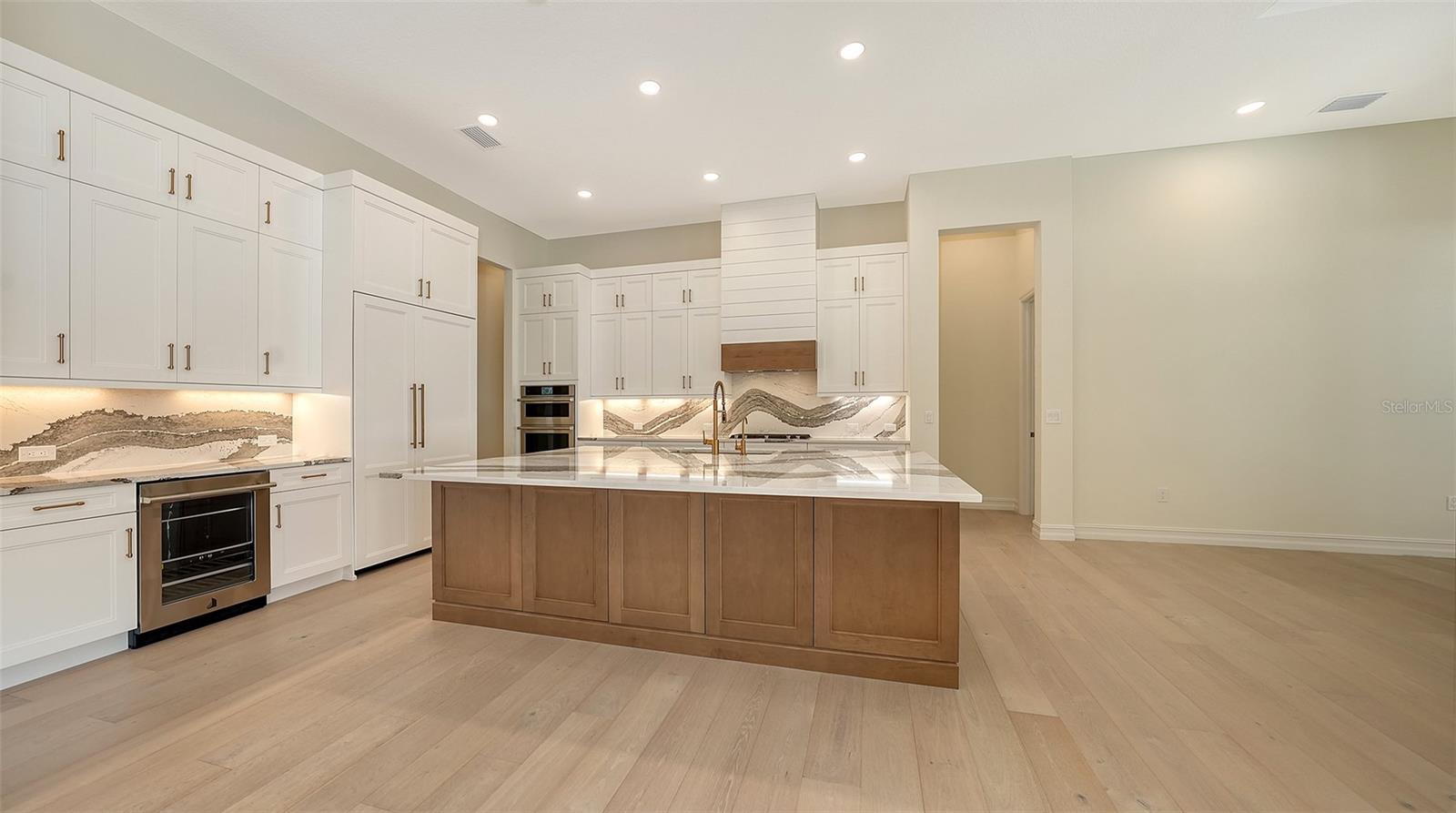 1122 BLUE SHELL LOOP