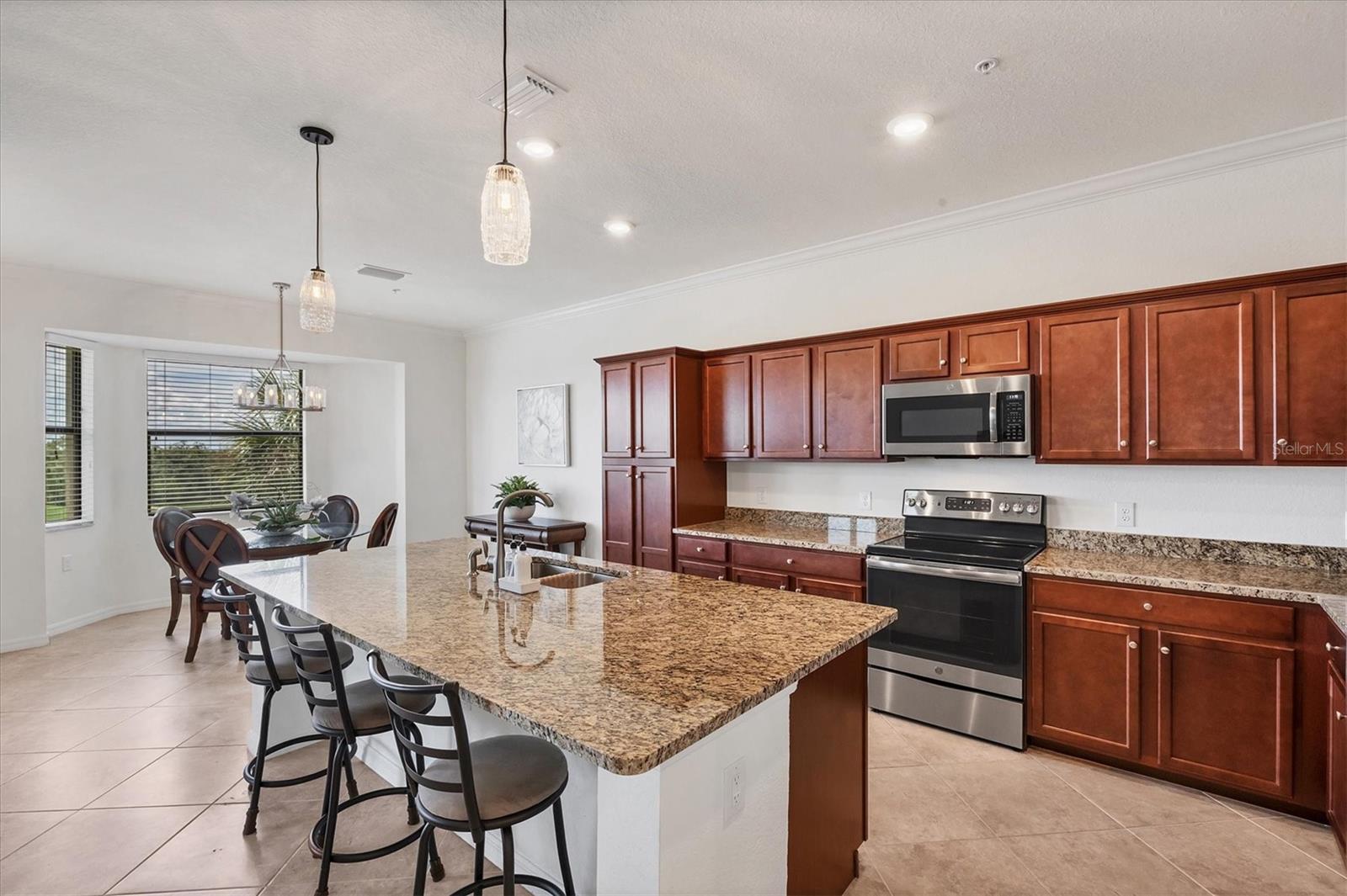 16904 VARDON TER #401