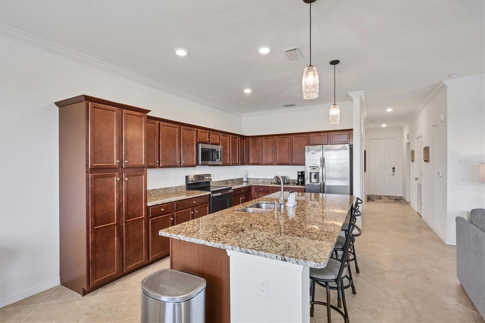 16904 VARDON TER #401