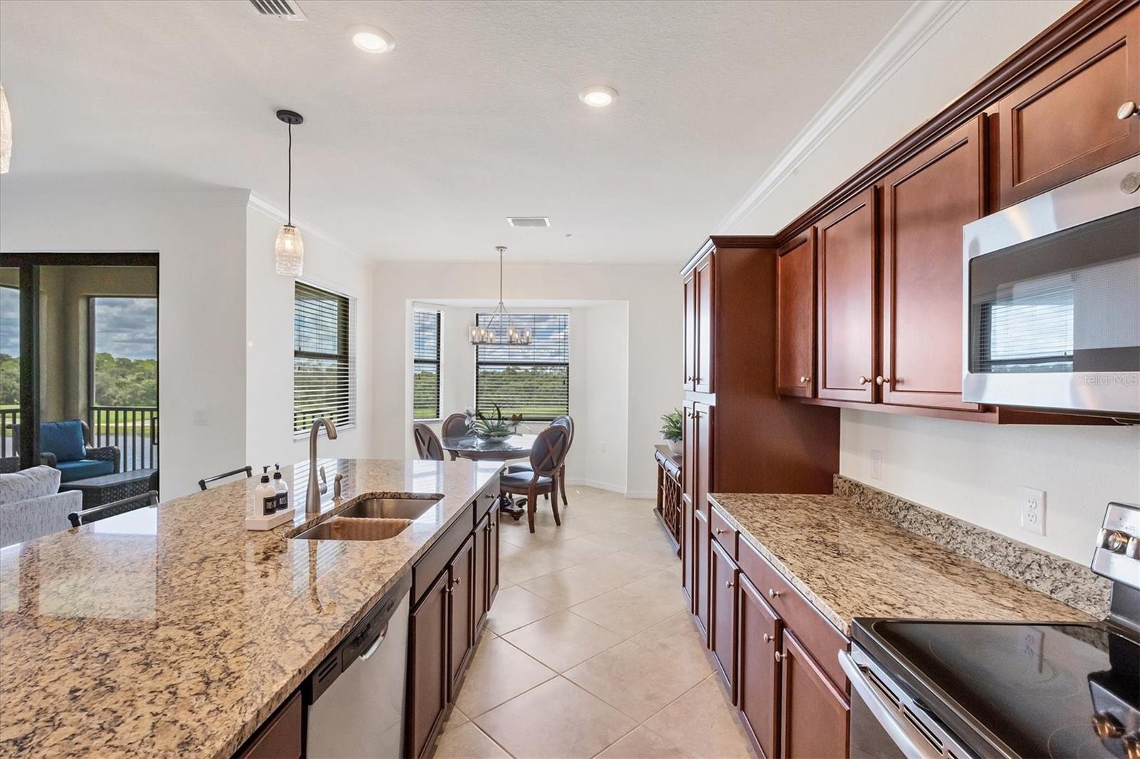 16904 VARDON TER #401