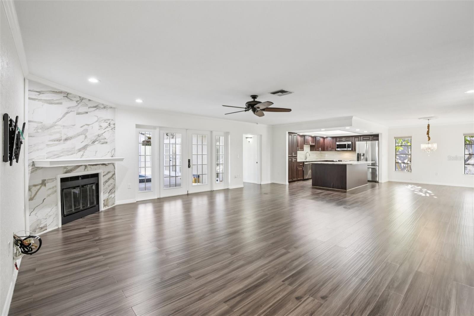 4959 SOUTHERN WOOD DR