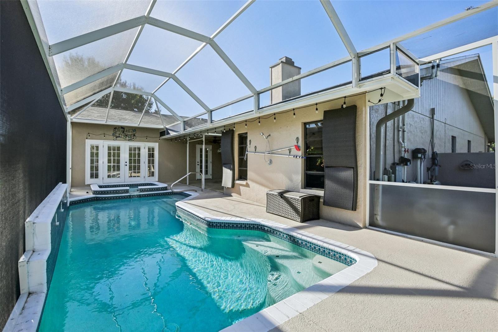 4959 SOUTHERN WOOD DR