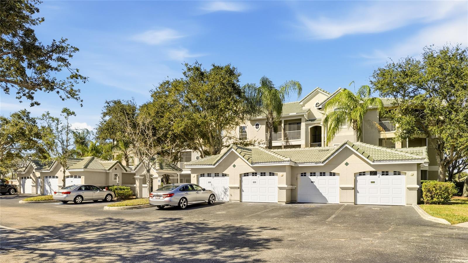 5110 NORTHRIDGE RD #301