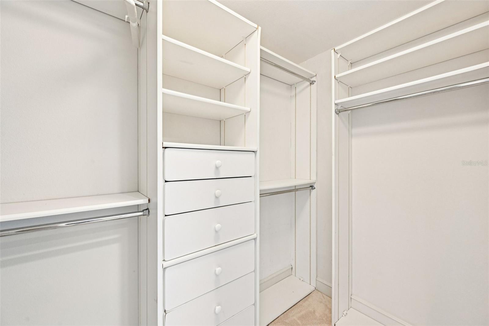 2410 HARBOURSIDE DR #111