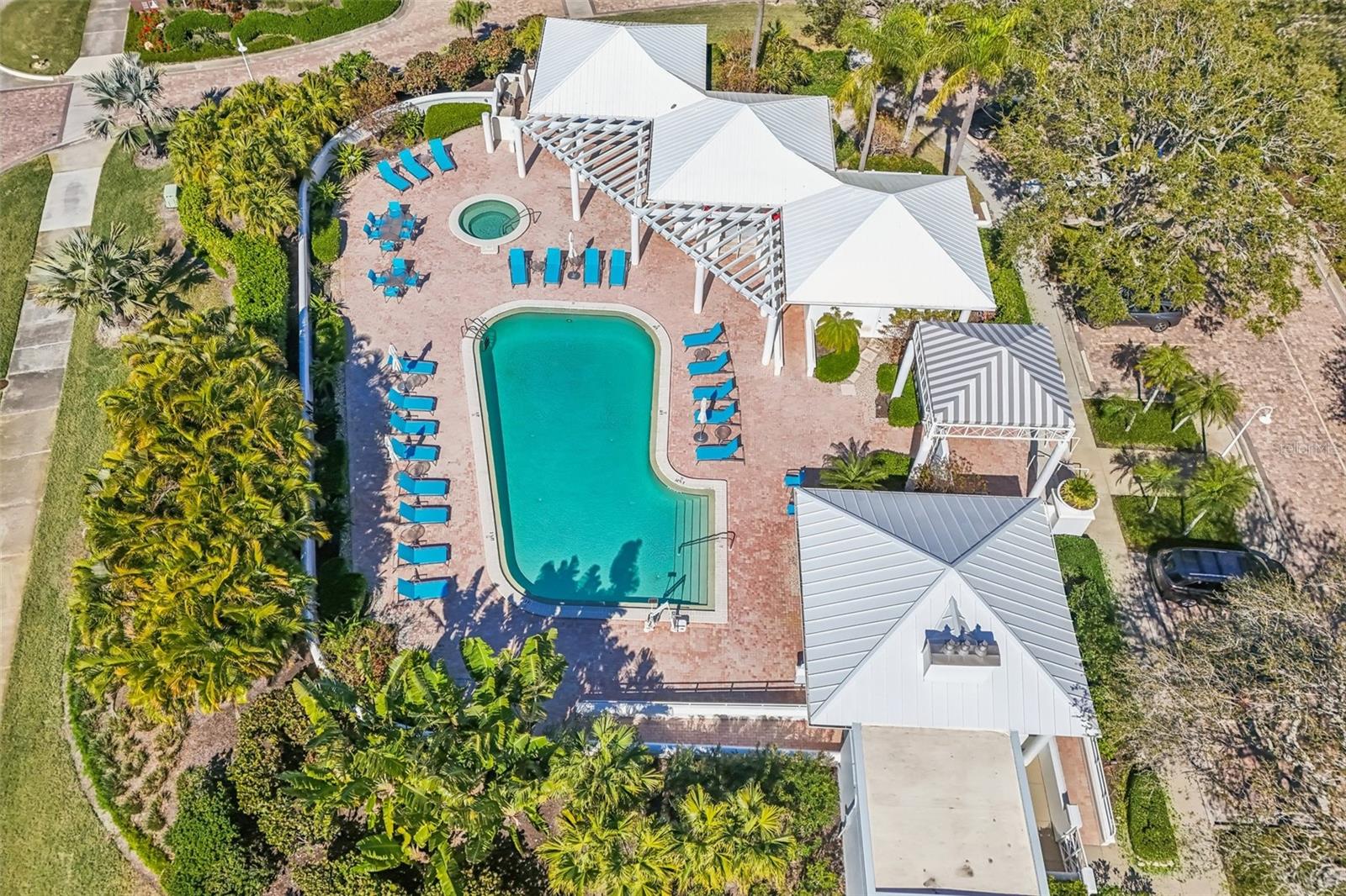 2410 HARBOURSIDE DR #111