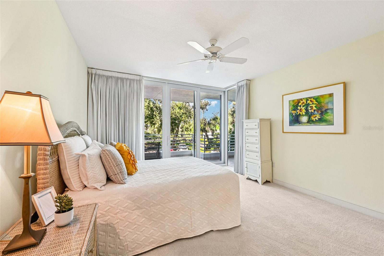 2410 HARBOURSIDE DR #111