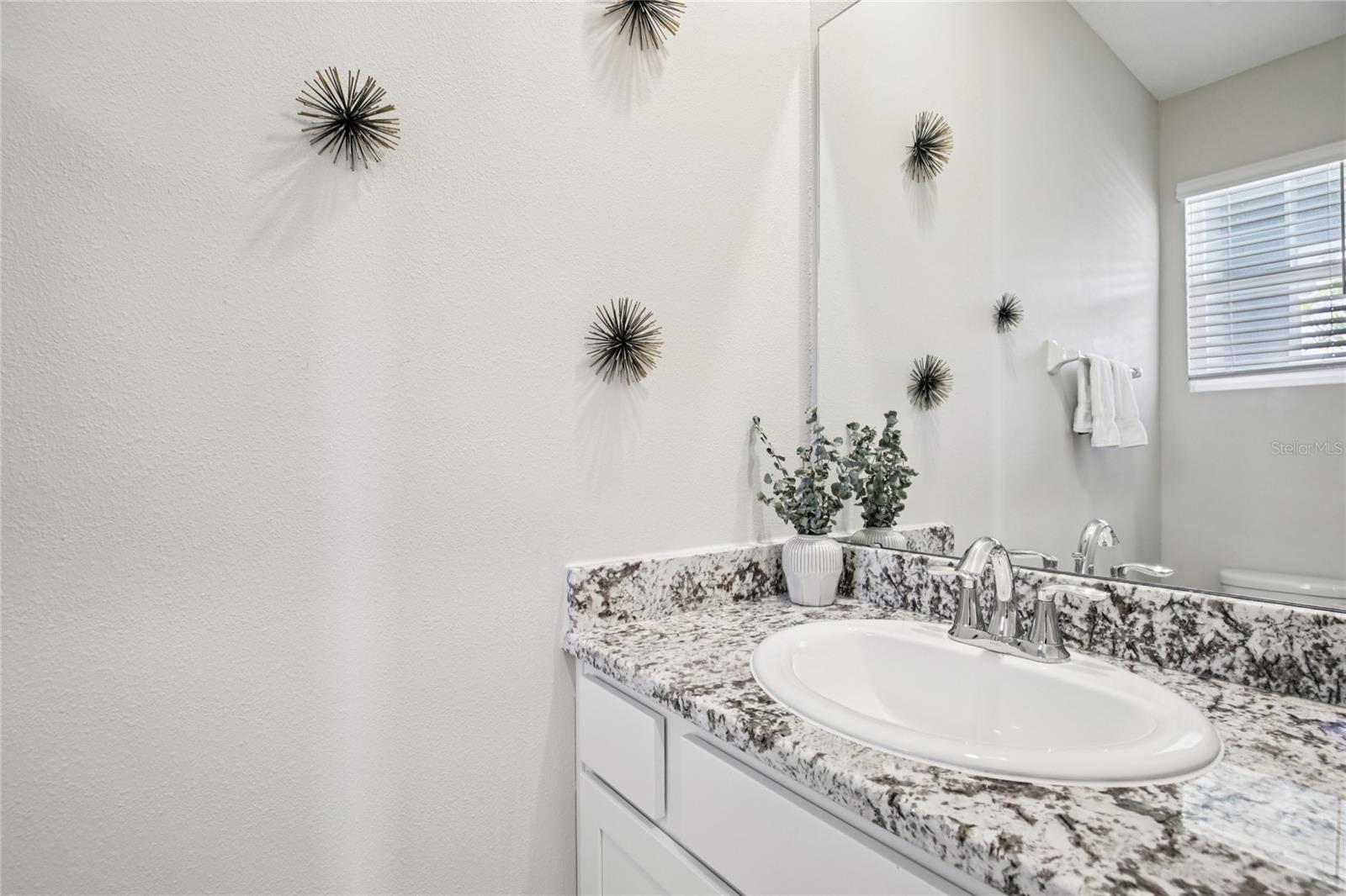 2813 MIDNIGHT PEARL DR