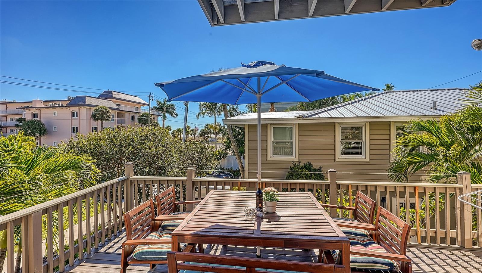 5610 AVENIDA DEL MARE