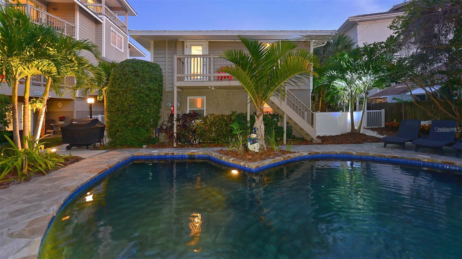 5610 AVENIDA DEL MARE