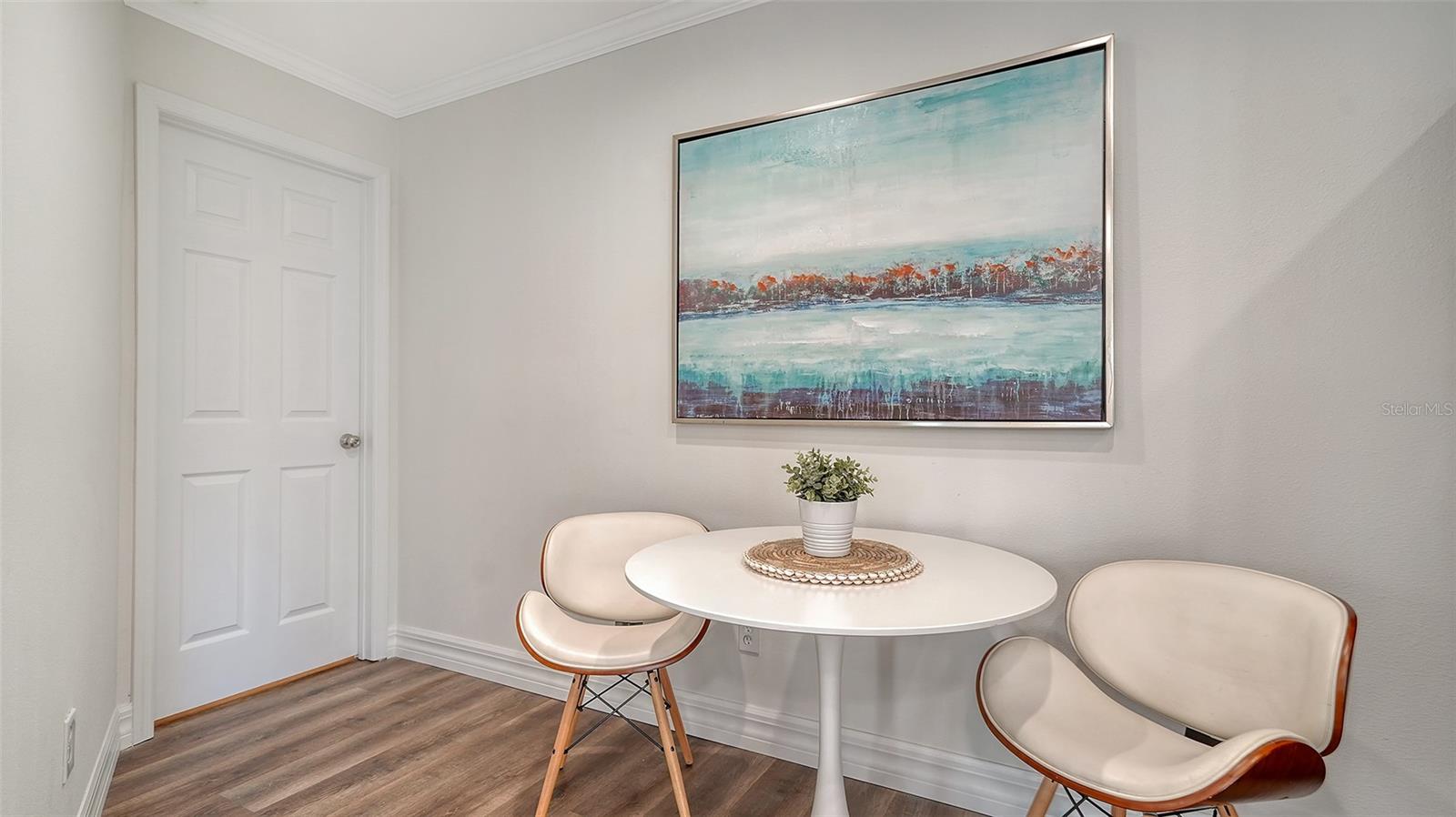 5610 AVENIDA DEL MARE