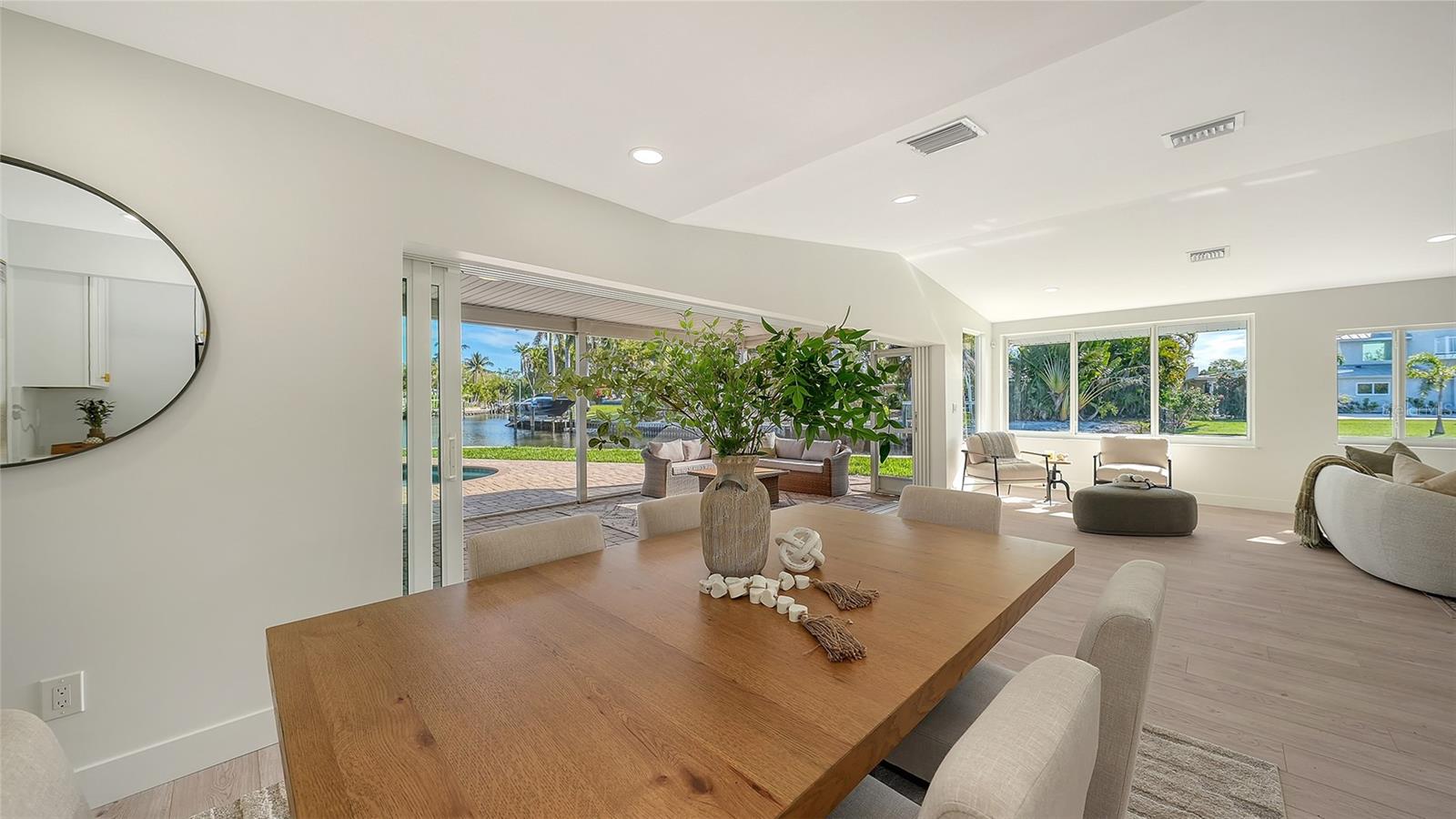 339 TREASURE BOAT WAY