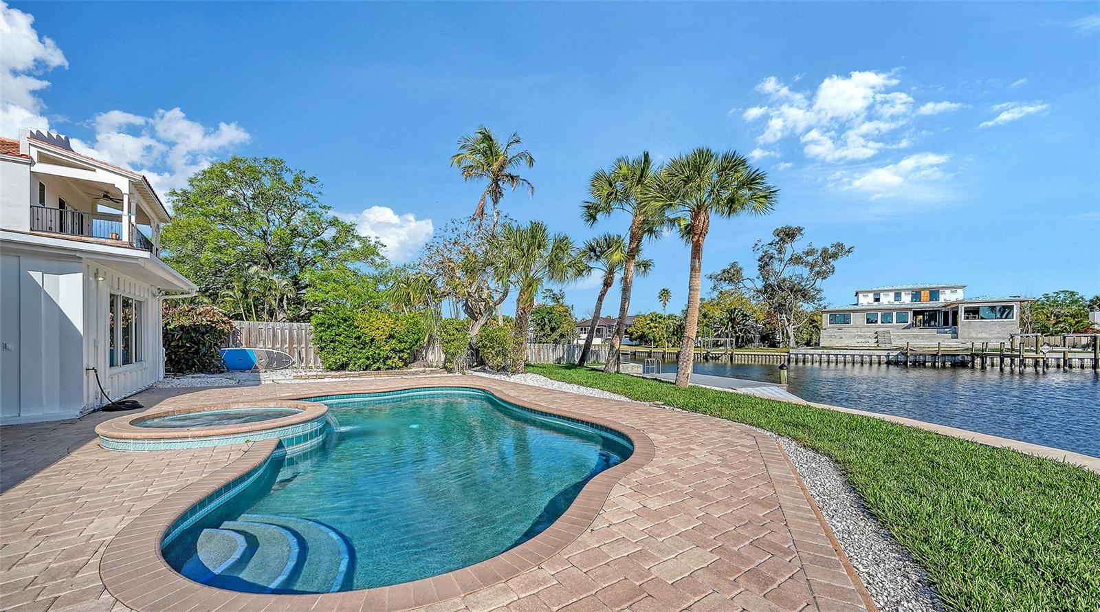 339 TREASURE BOAT WAY