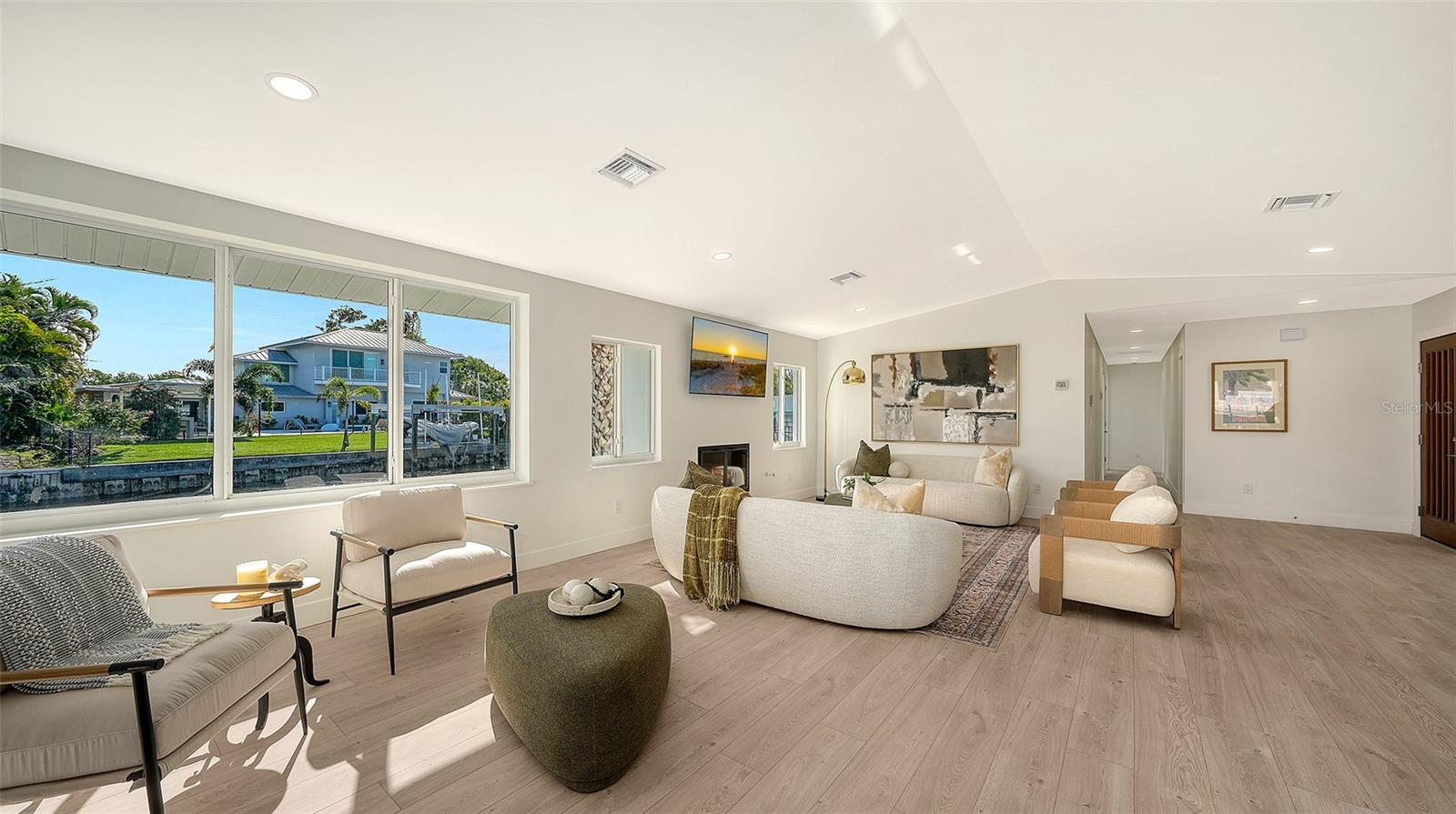 339 TREASURE BOAT WAY