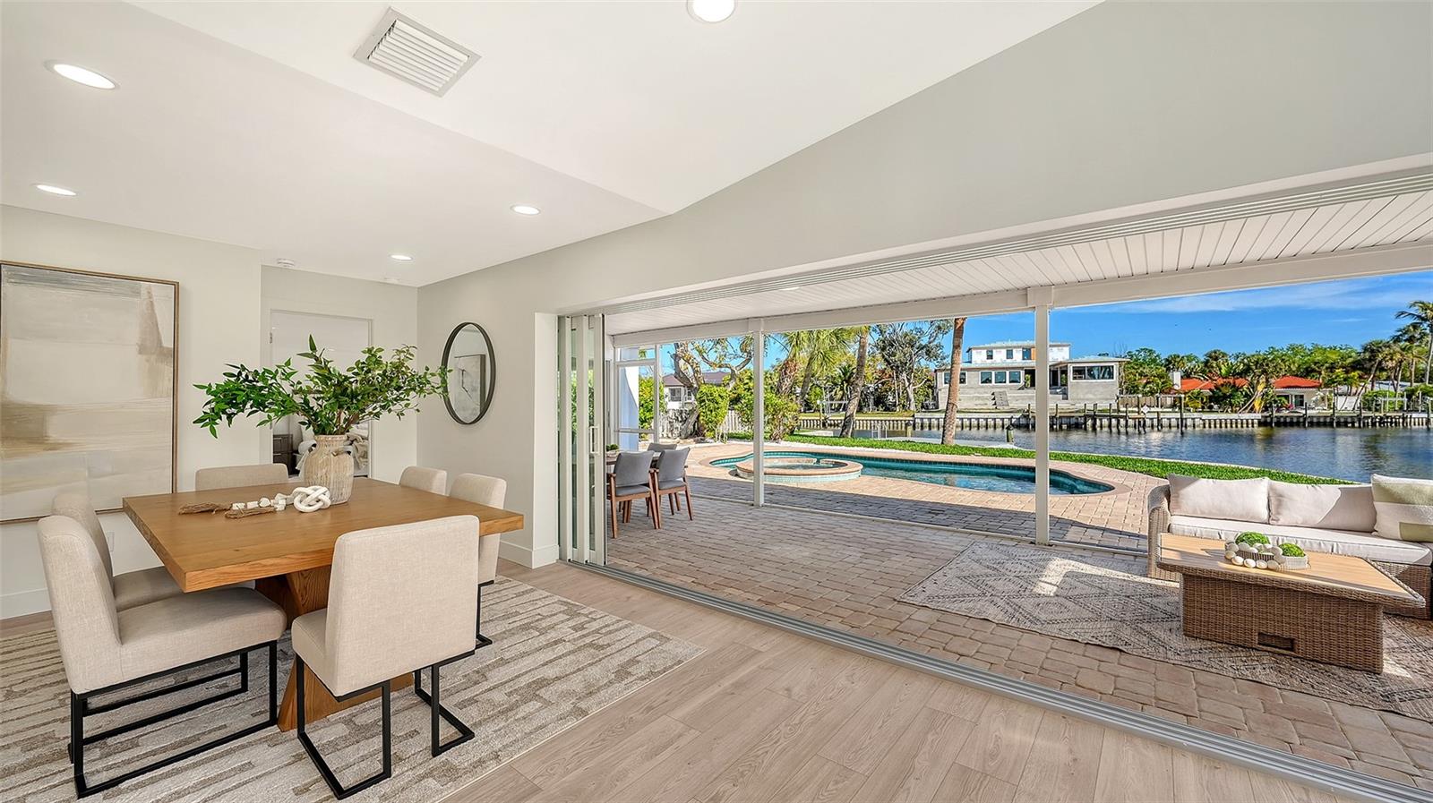 339 TREASURE BOAT WAY