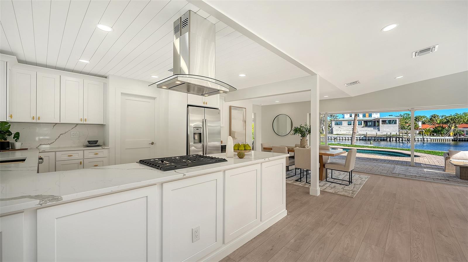 339 TREASURE BOAT WAY