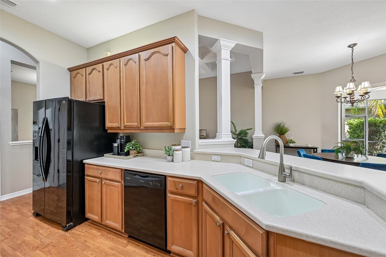 259 DAHLIA CT