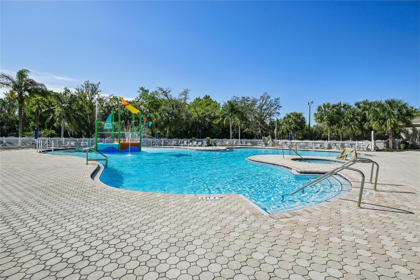 259 DAHLIA CT