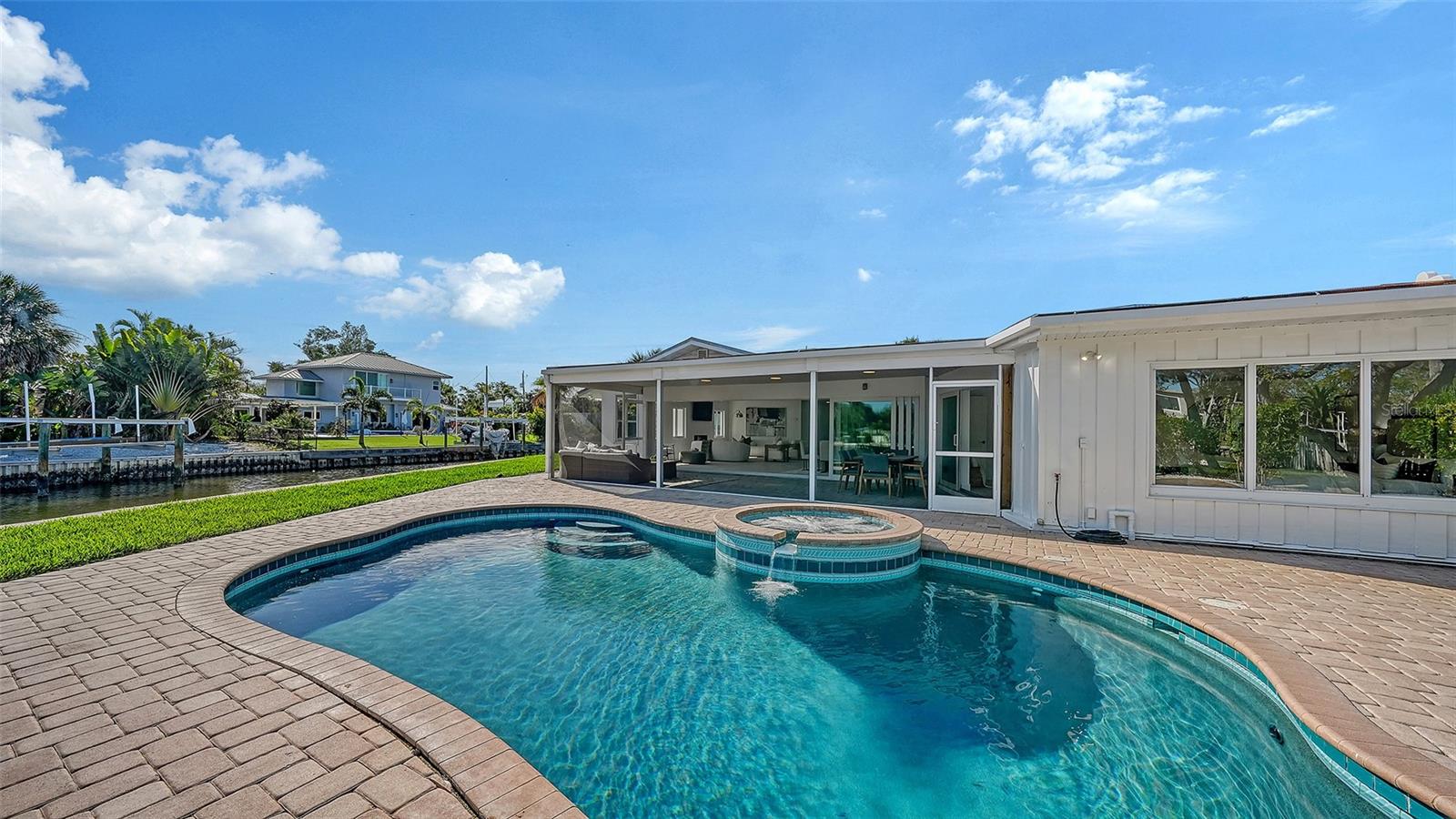 339 TREASURE BOAT WAY