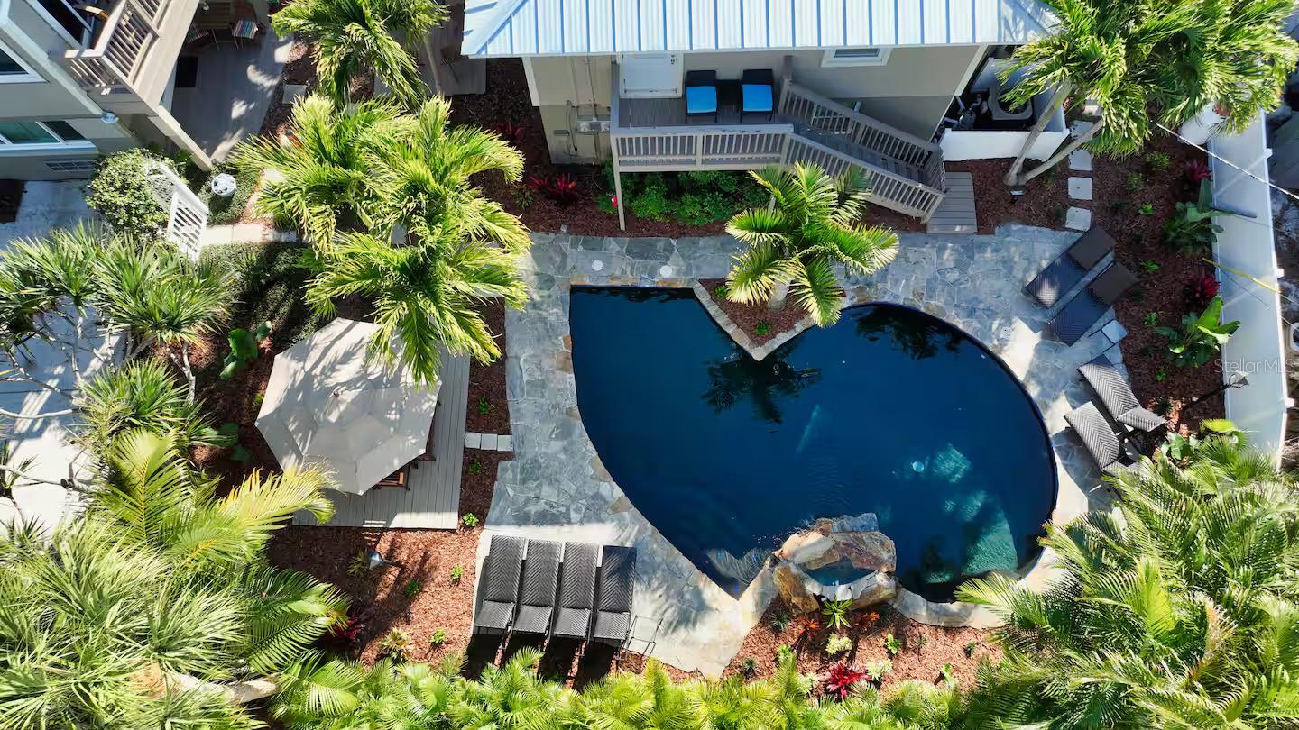 5610 AVENIDA DEL MARE