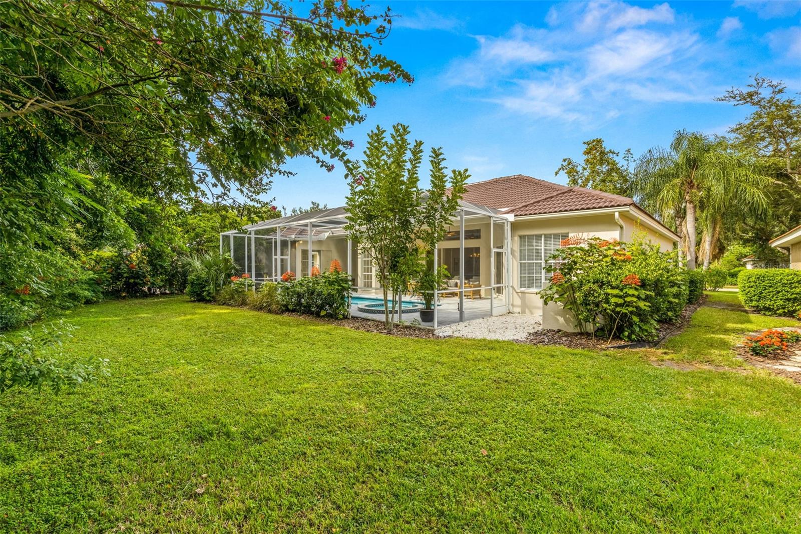 6616 HUNTER COMBE XING