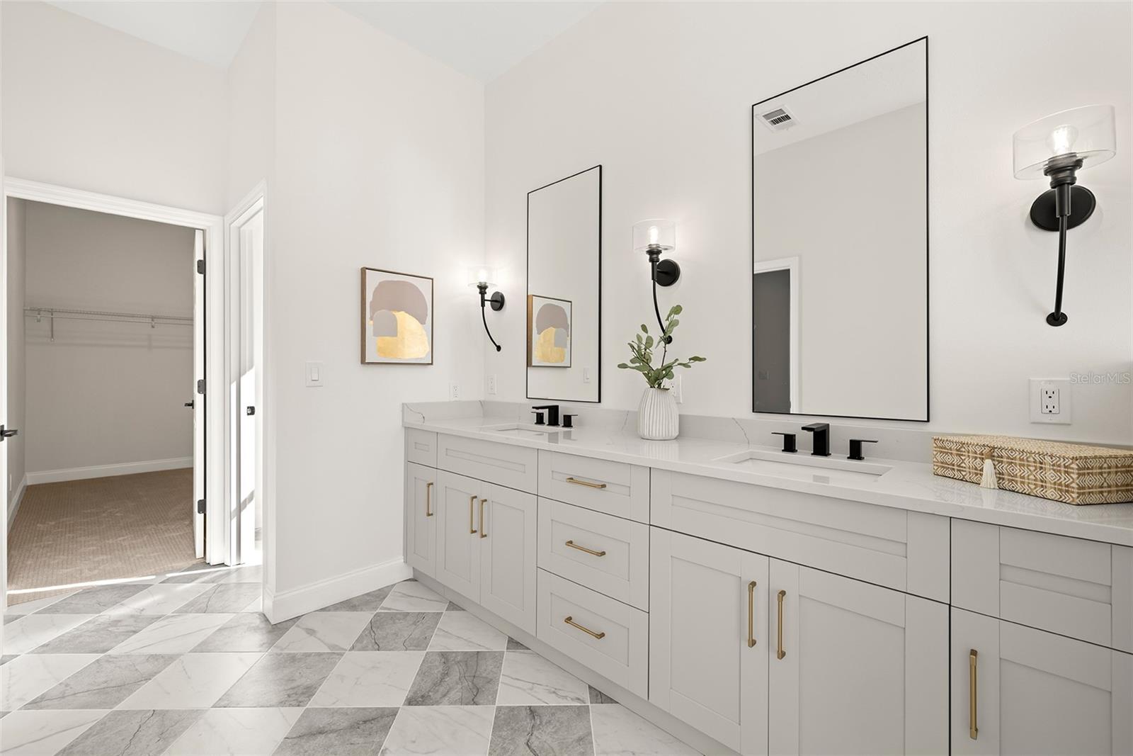 6616 HUNTER COMBE XING