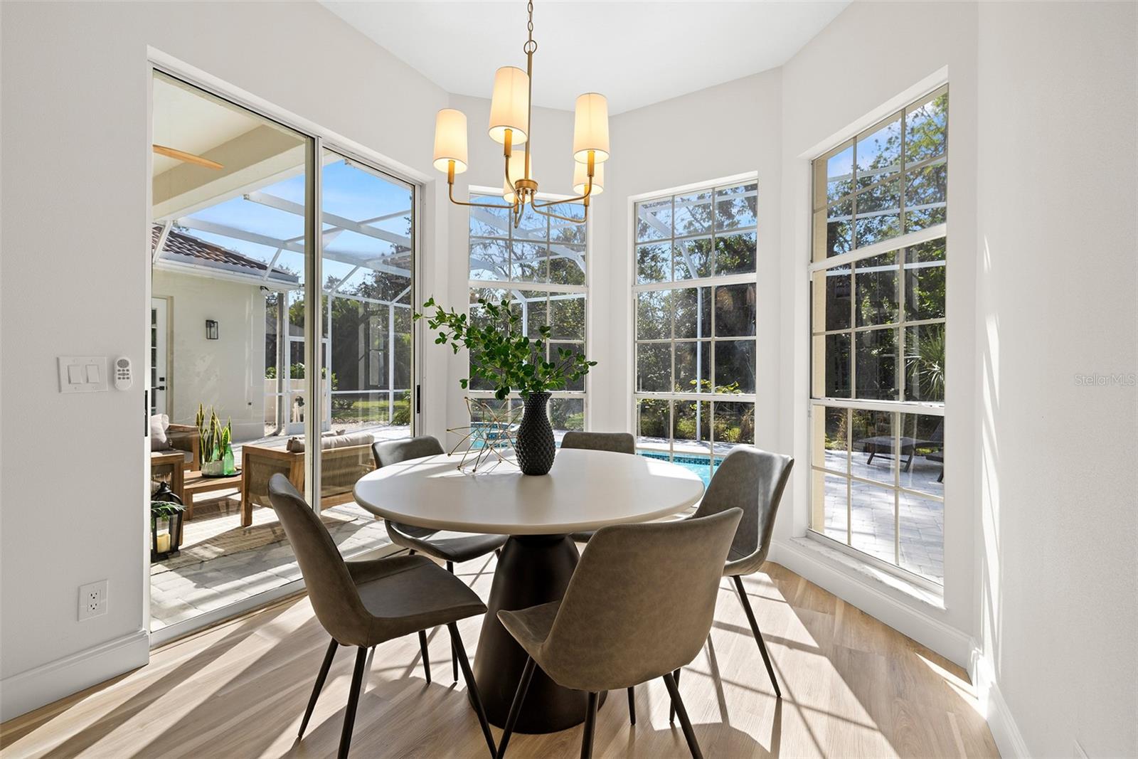 6616 HUNTER COMBE XING