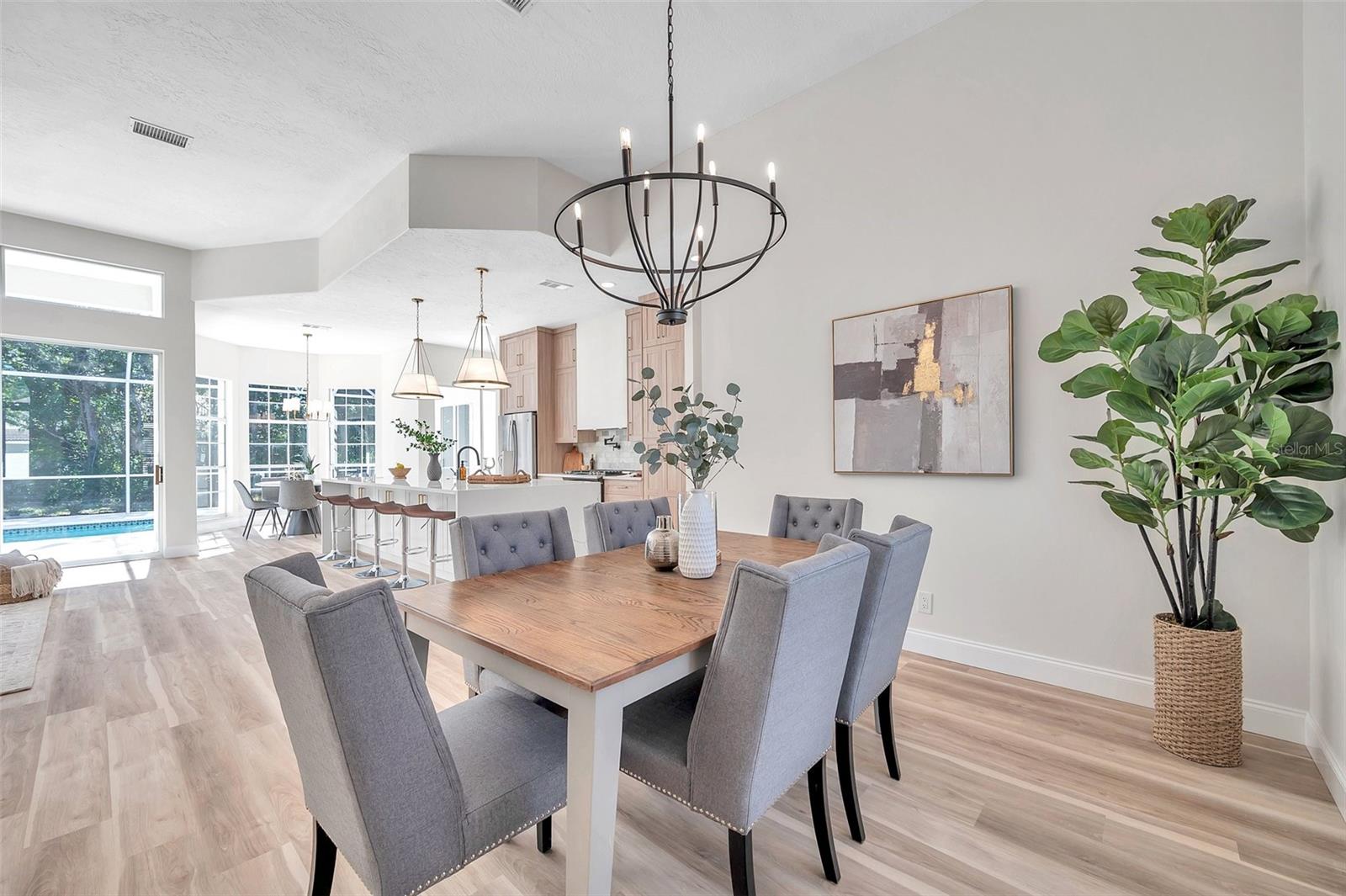 6616 HUNTER COMBE XING