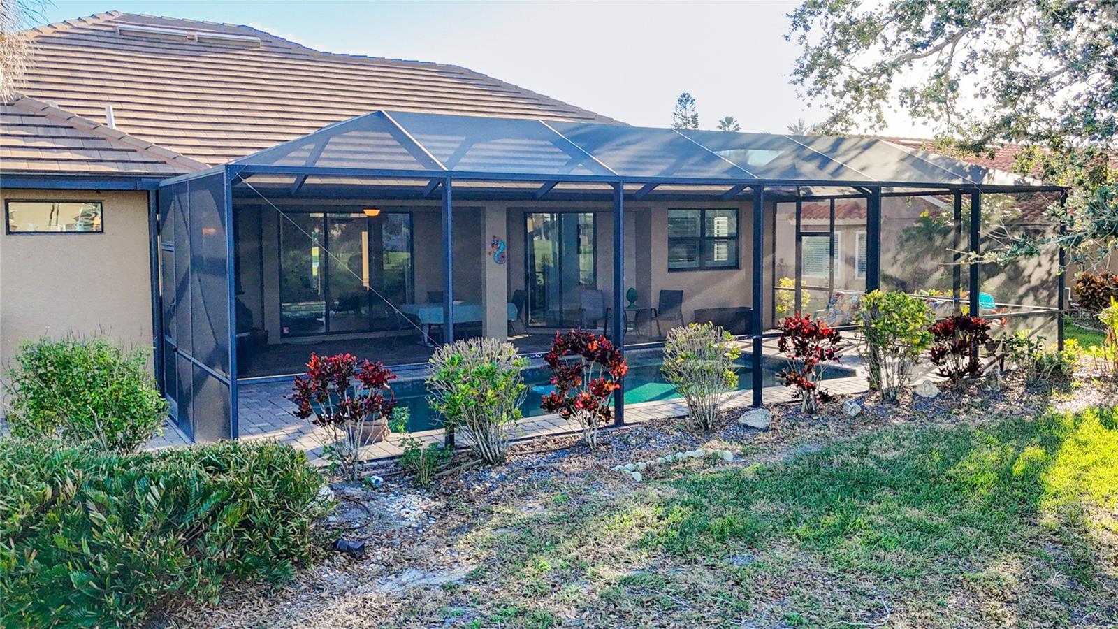 389 EDEN DR