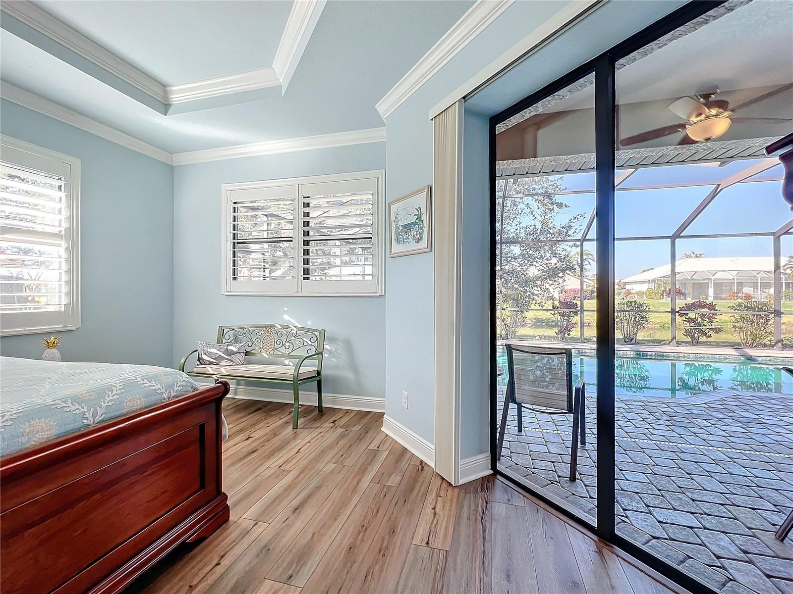 389 EDEN DR
