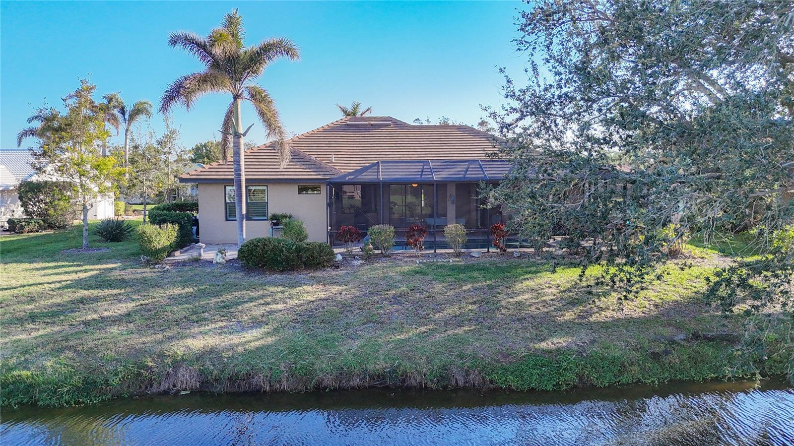 389 EDEN DR