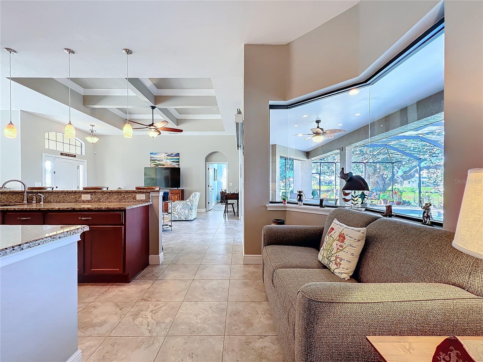 389 EDEN DR