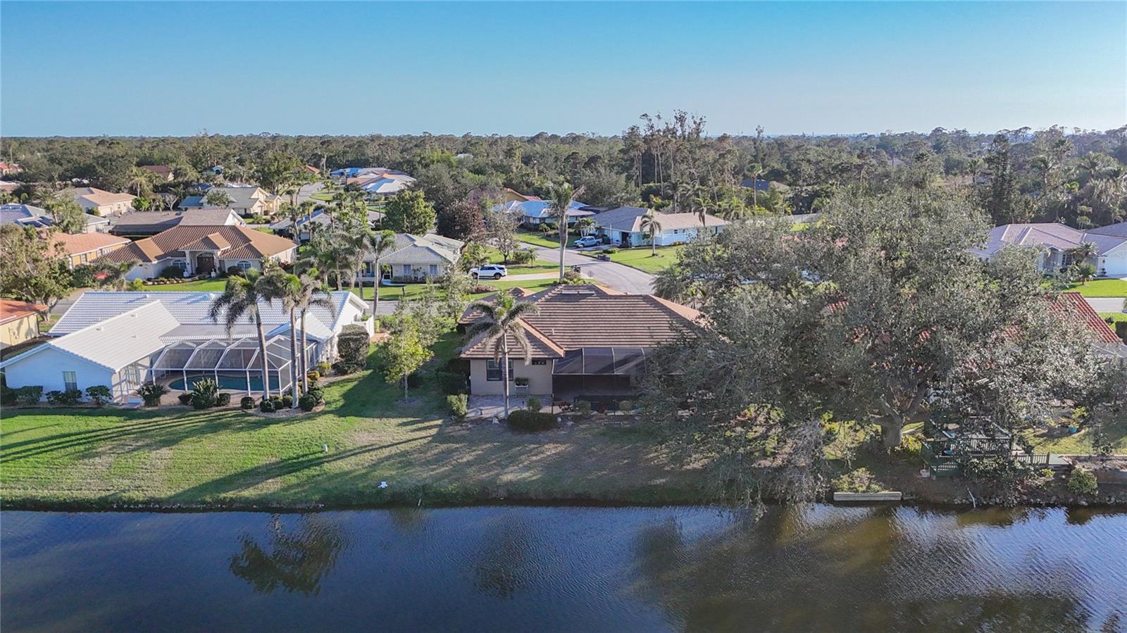 389 EDEN DR